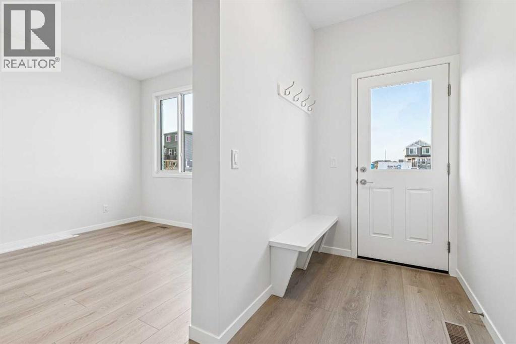 Listing photo – 98 Creekview Avenue SW, Calgary