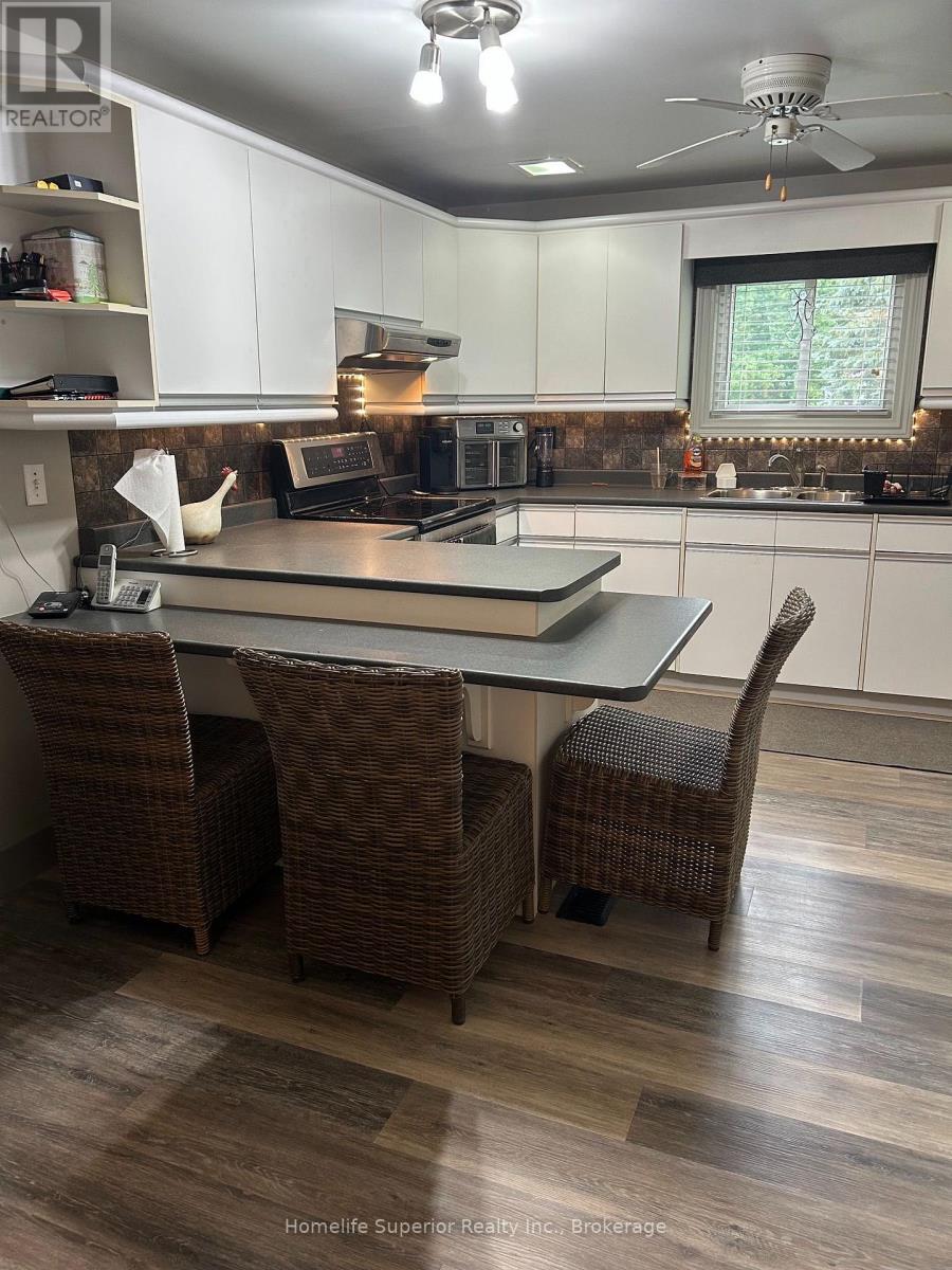 132 PEEPYHORN ROAD SW - Image 13