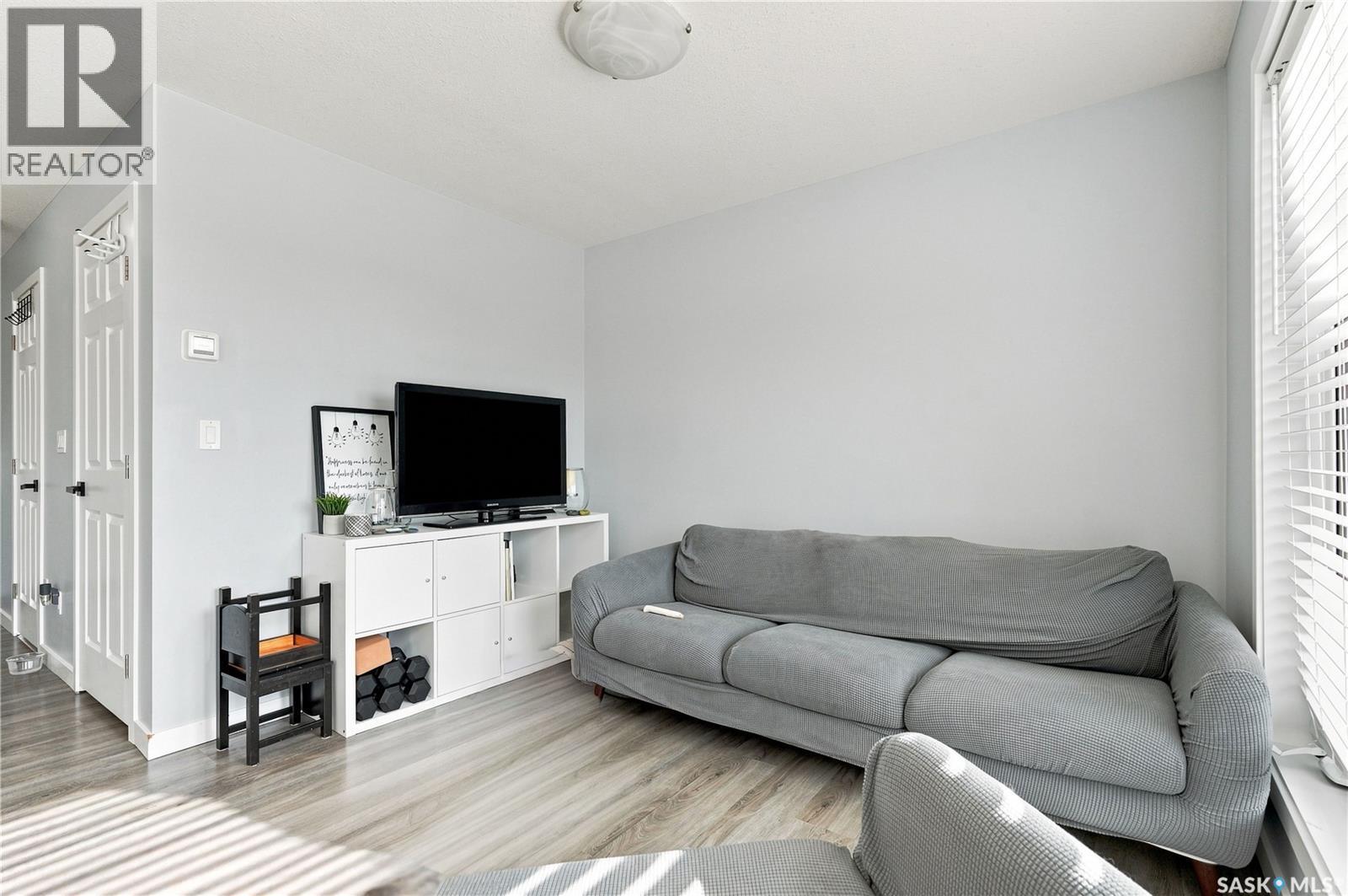 9 515 Centennial BOULEVARD, Warman, Saskatchewan, S0K0A1, Warman, Saskatchewan — photo 4 of 5