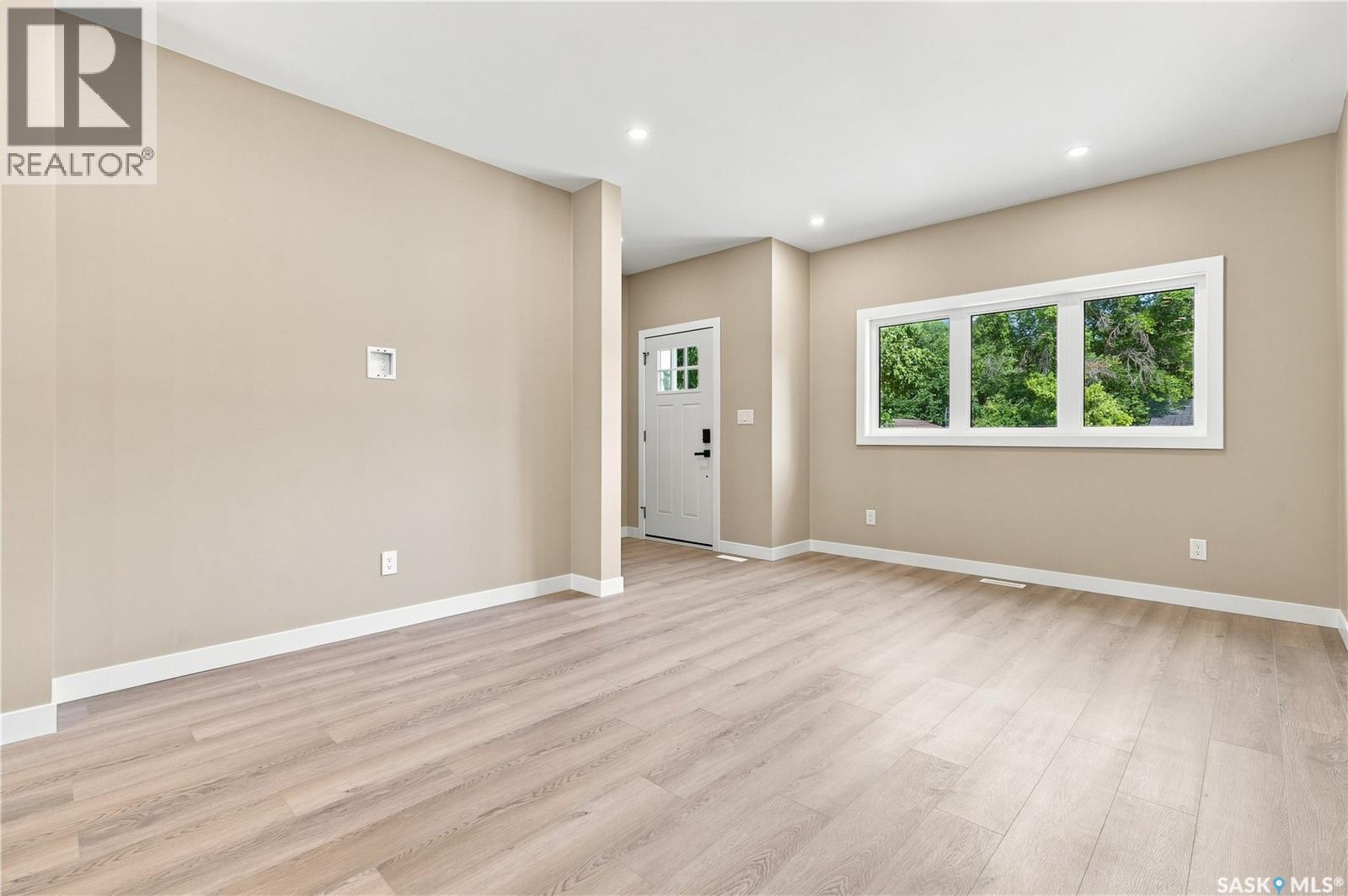 1314 CONNAUGHT AVENUE - Image 8