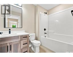 1314 Connaught Avenue, Moose Jaw, SK S6H7H6 Photo 30