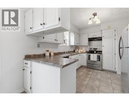 Living room - 570 Mclaughlin, Moncton, NB E1A4R6 Photo 13