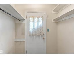 Bedroom 3 - 11710 94 Street Nw, Edmonton, AB T5G1J2 Photo 6