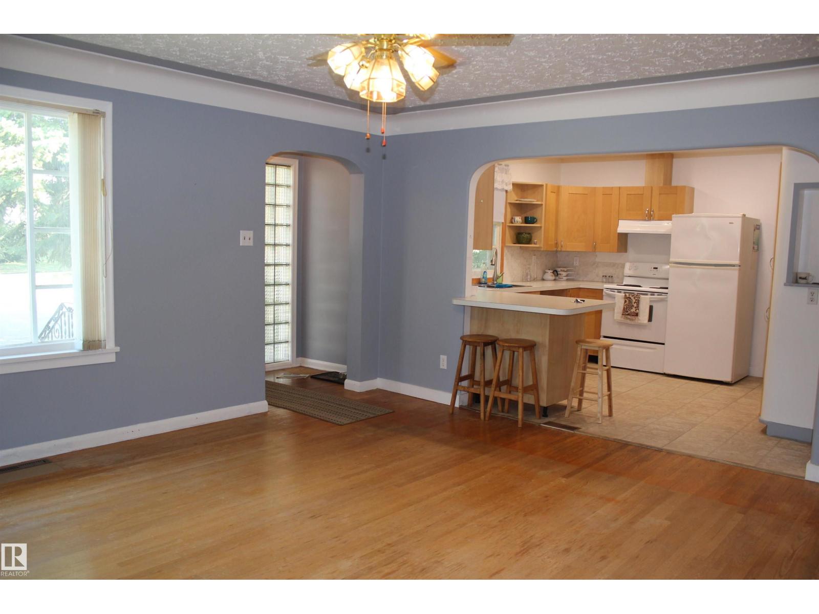 4406 49A ST - 6