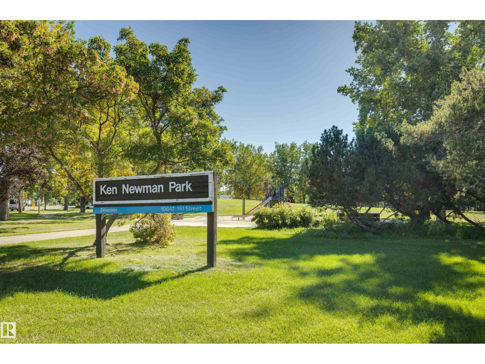 10916 151 ST NW - 16