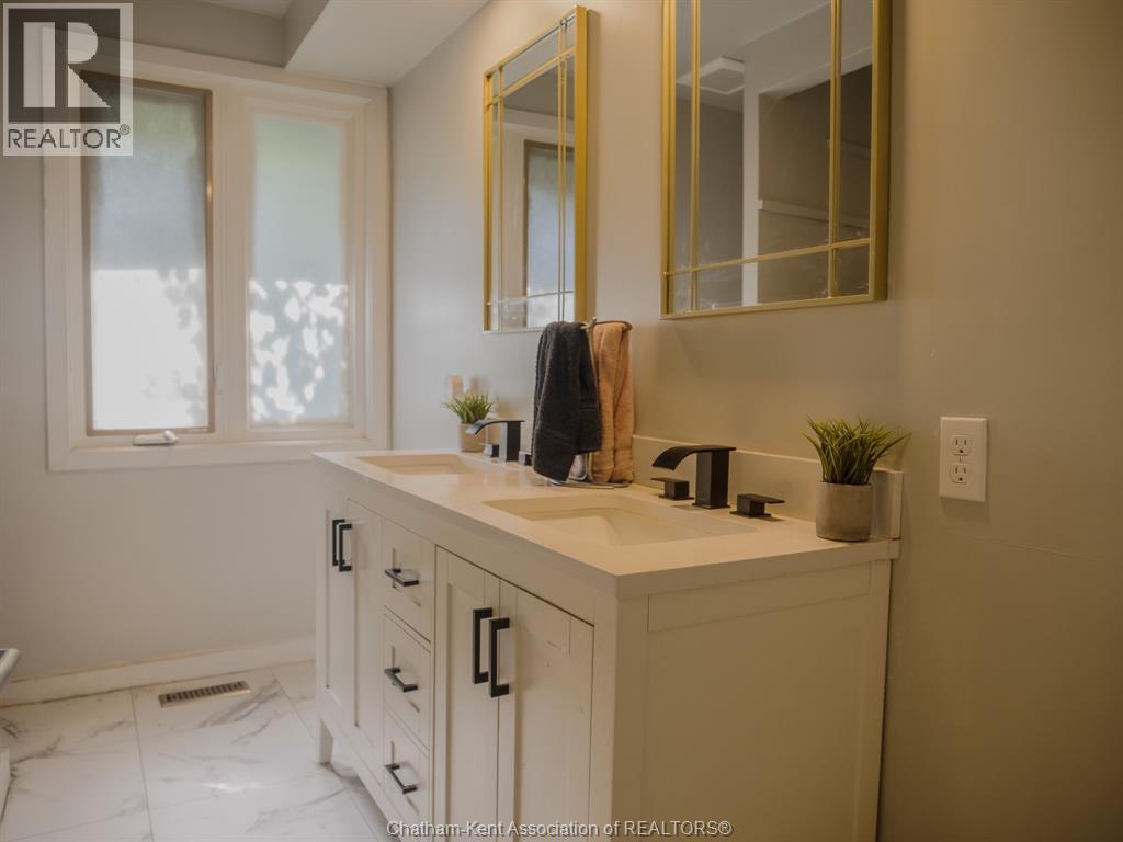 94 OTTAWA DRIVE - Image 15