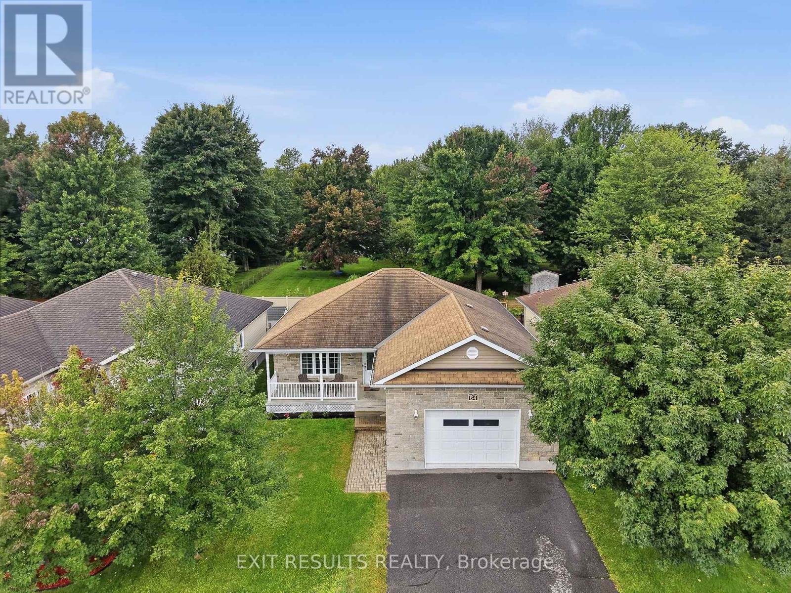 64 GIROUX STREET - 22