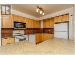 1701 - 2759 Carousel Crescent, Ottawa, ON K1T2N5 Photo 12