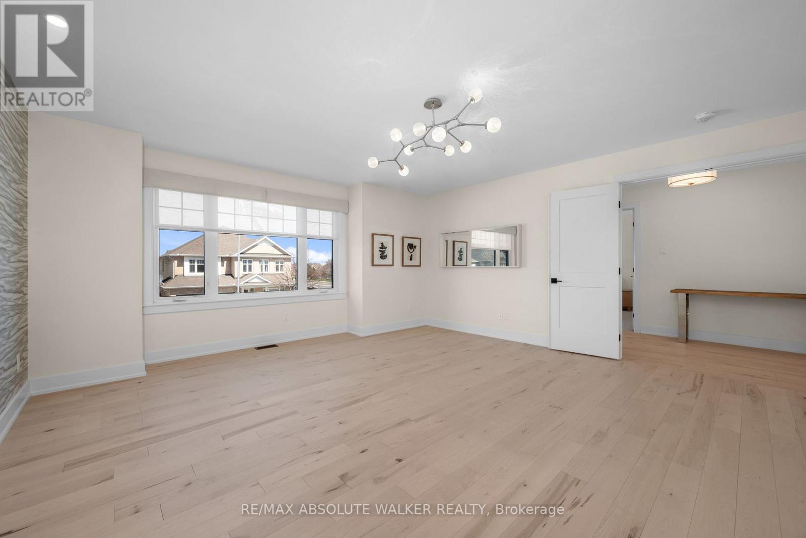 501 EGRET WAY - Image 25