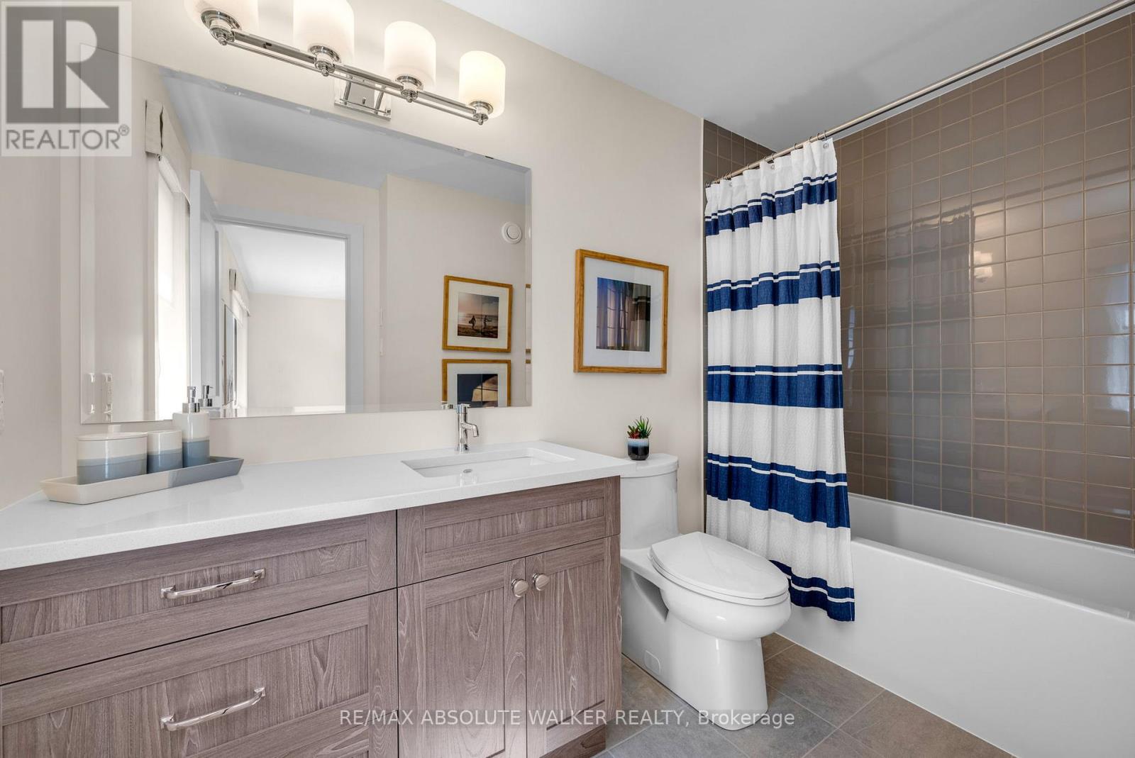 501 EGRET WAY - Image 32
