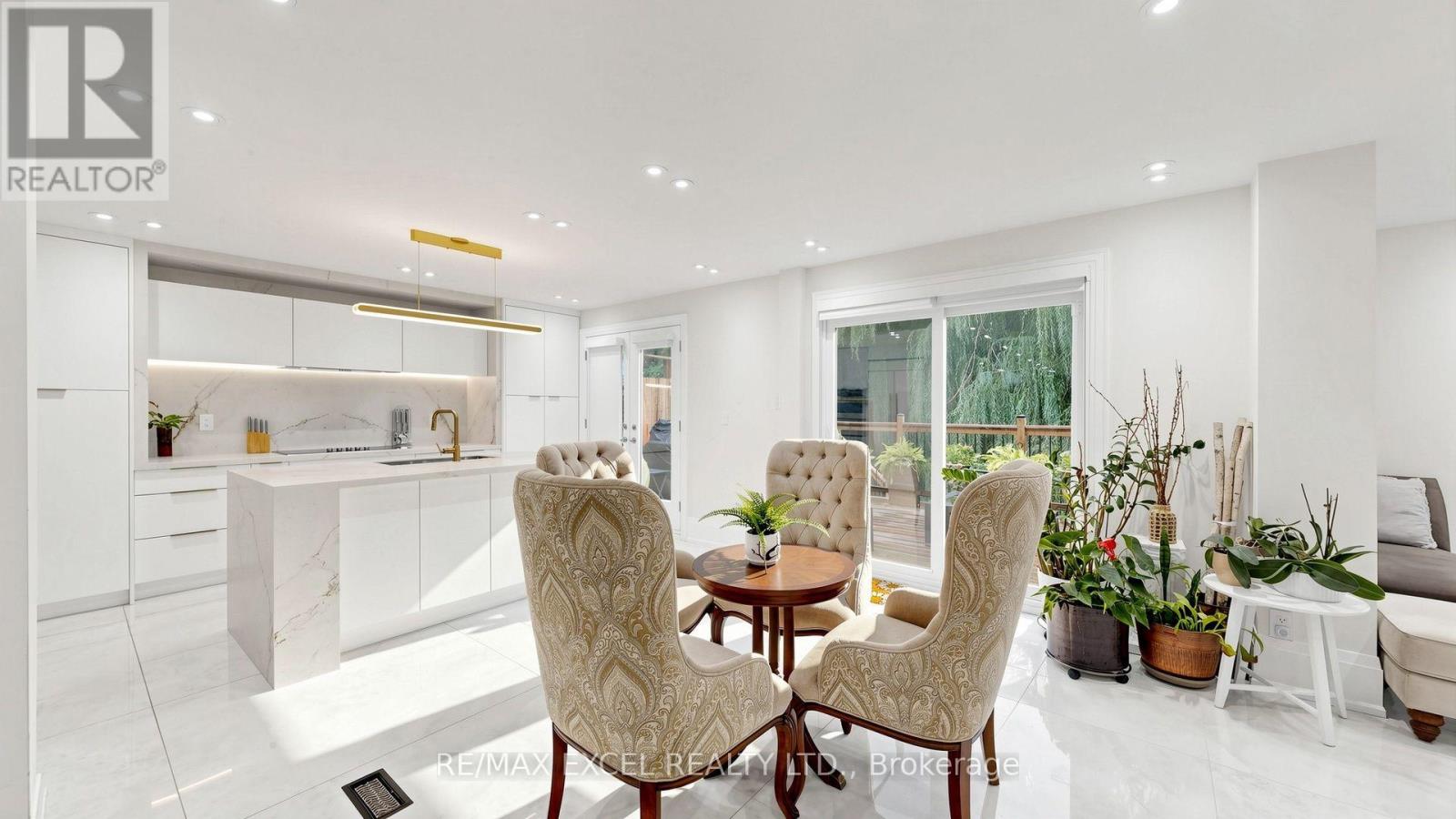 2B TRINITY CRESCENT - Image 22
