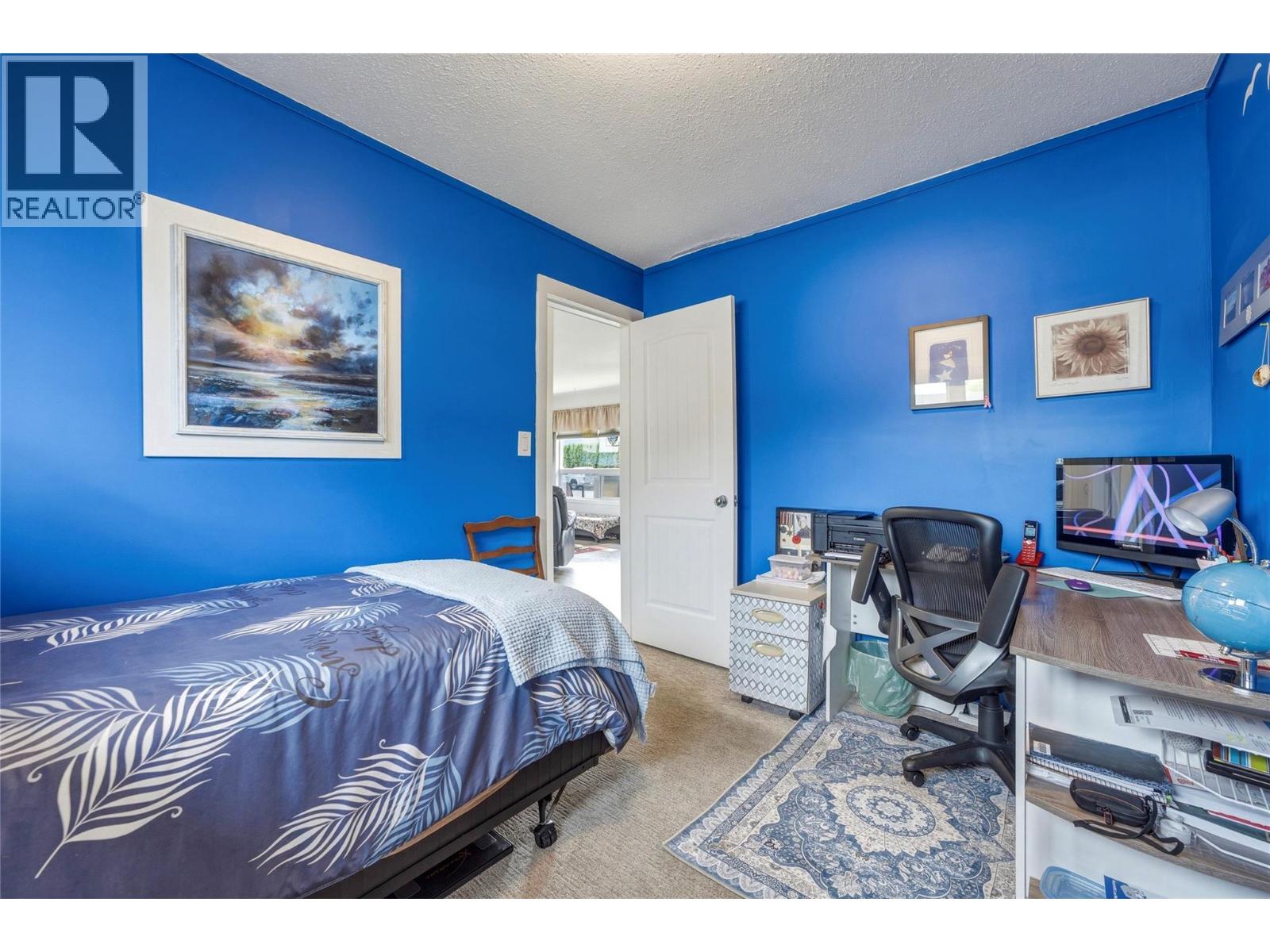 401 Howard Avenue - Image 17