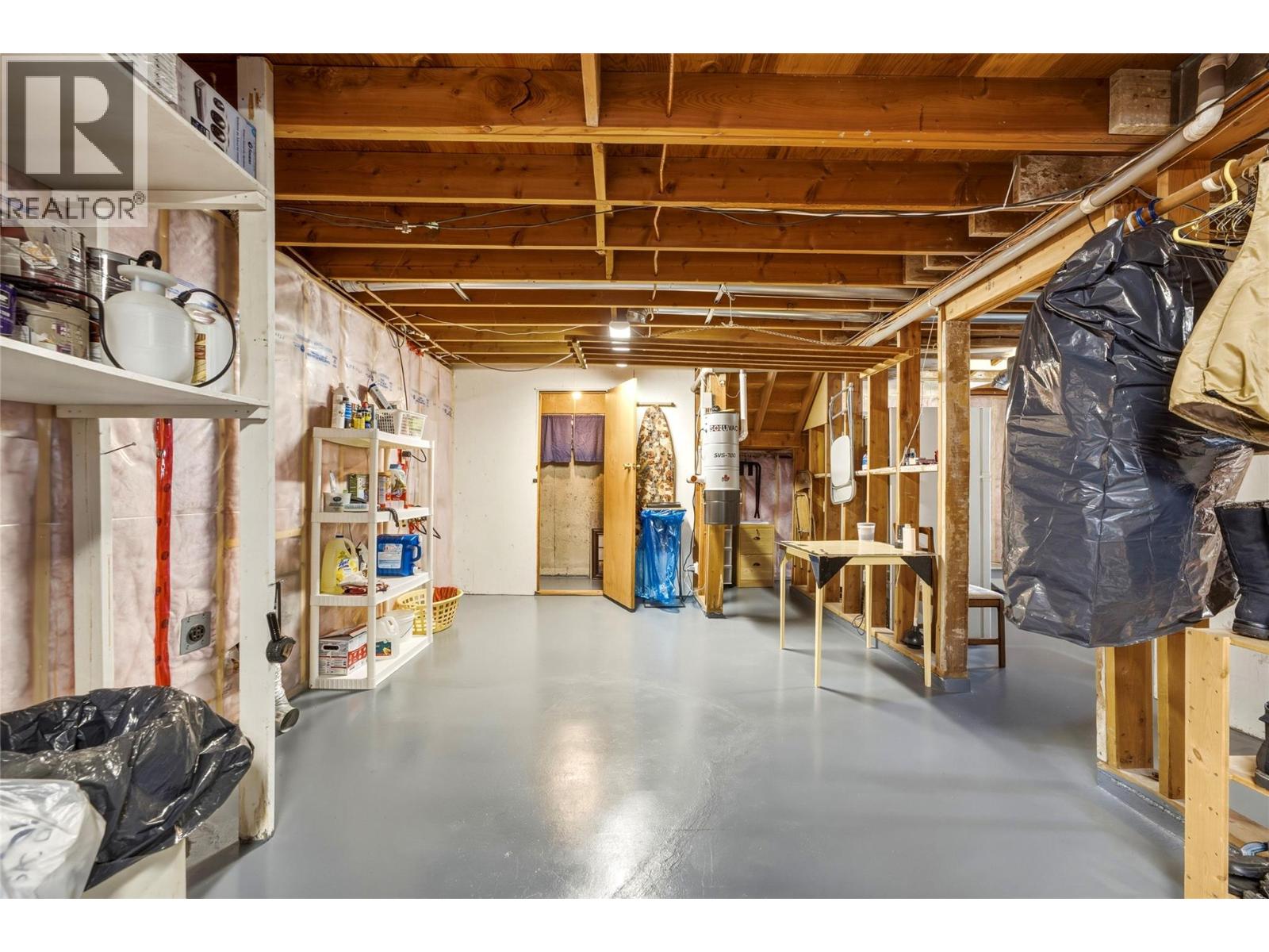 401 Howard Avenue - Image 20