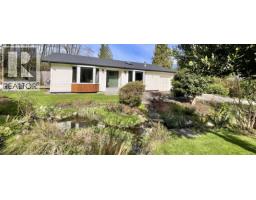 655 Dougall Road, Gibsons, BC V0N1V8 Photo 22