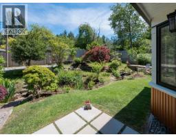 655 Dougall Road, Gibsons, BC V0N1V8 Photo 26