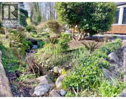 655 Dougall Road, Gibsons, BC V0N1V8 Photo 31