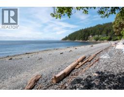 655 Dougall Road, Gibsons, BC V0N1V8 Photo 33