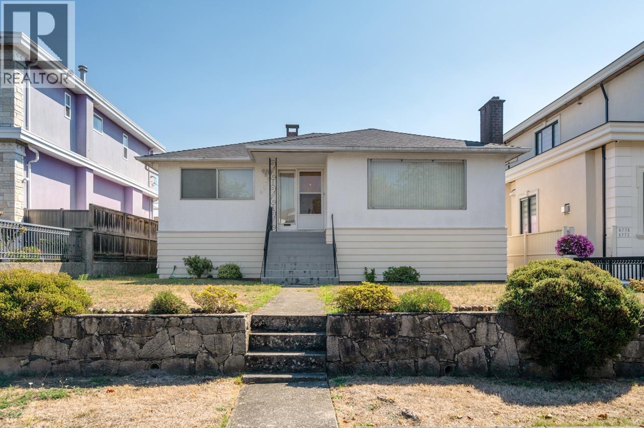 Property for sale at 6758 KILLARNEY STREET
