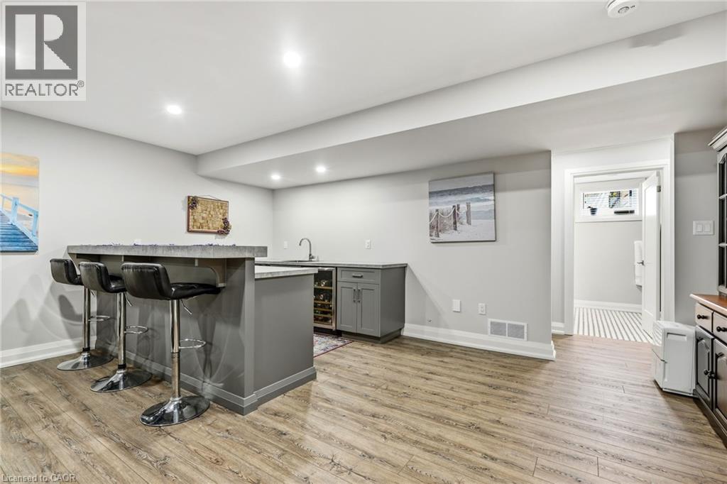 42 CARLTON Avenue - Image 36