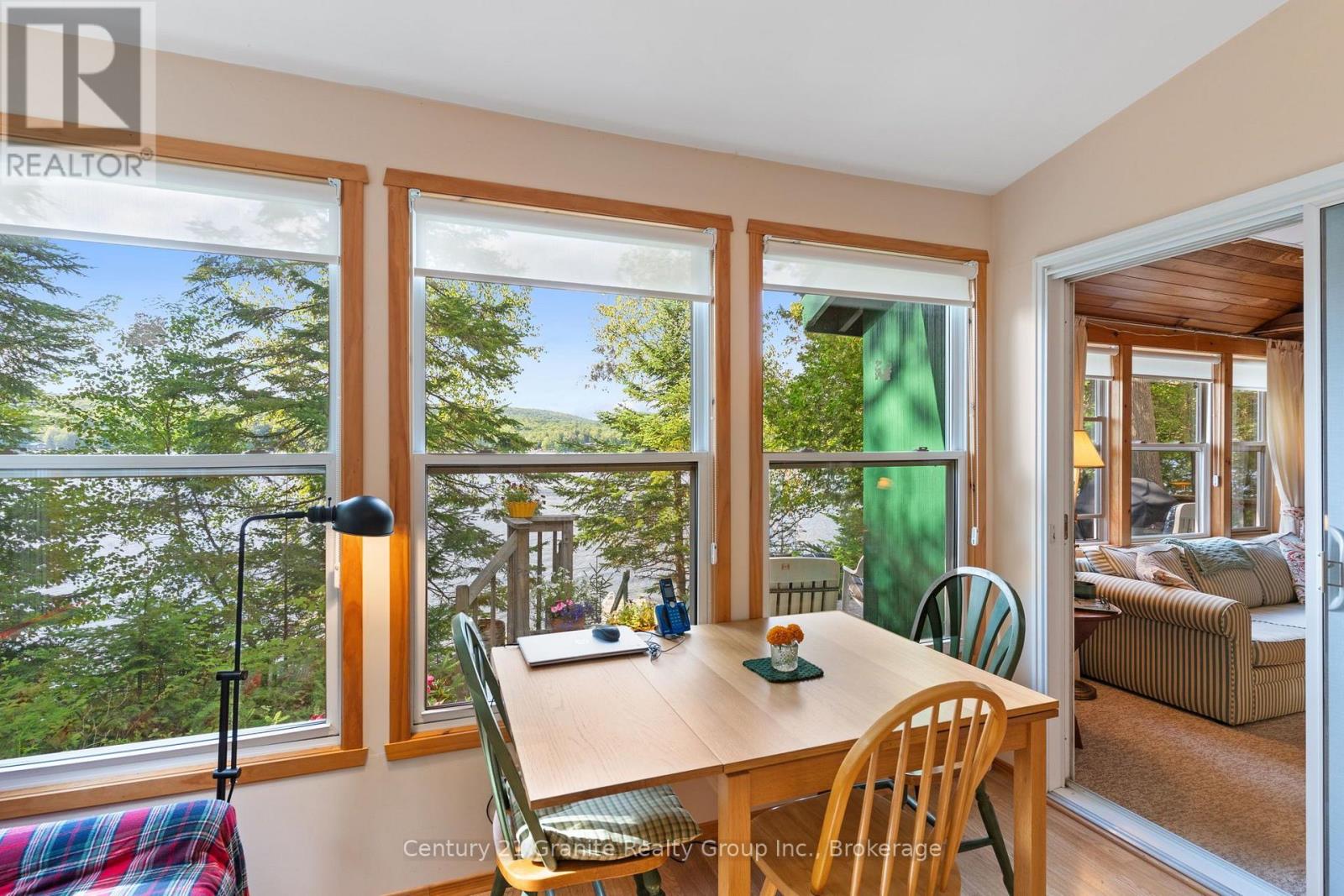 1010 BADGER LANE - Image 16