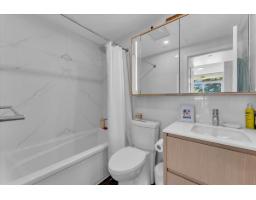 104 15165 Thrift Avenue, Surrey, BC V4B0C1 Photo 7