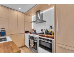 104 15165 Thrift Avenue, Surrey, BC V4B0C1 Photo 11