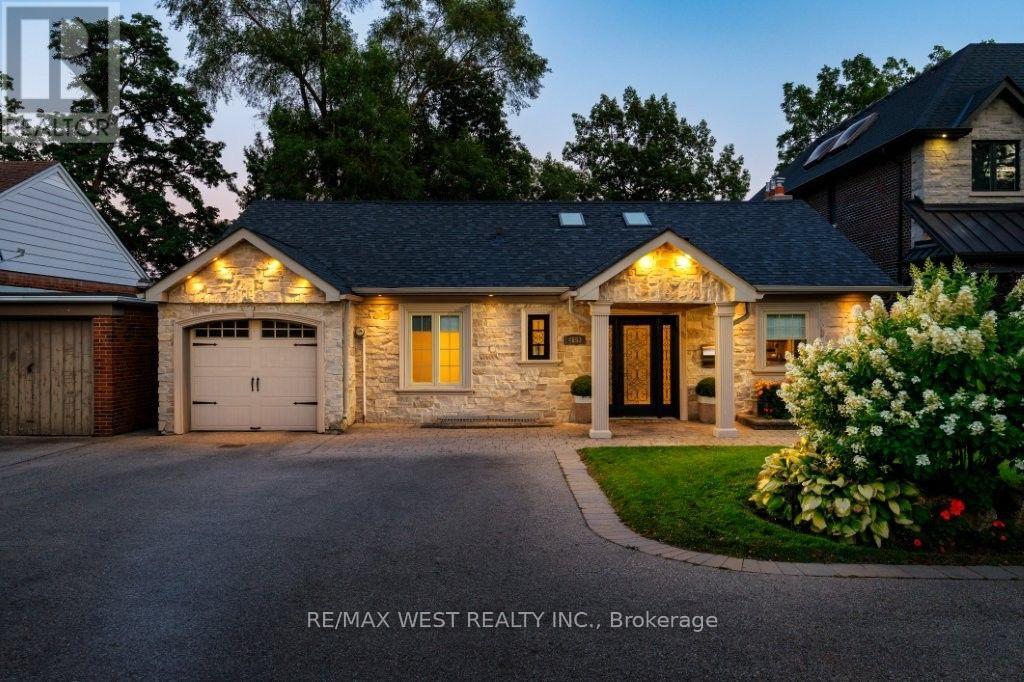 Photo of 4653 Dundas Street