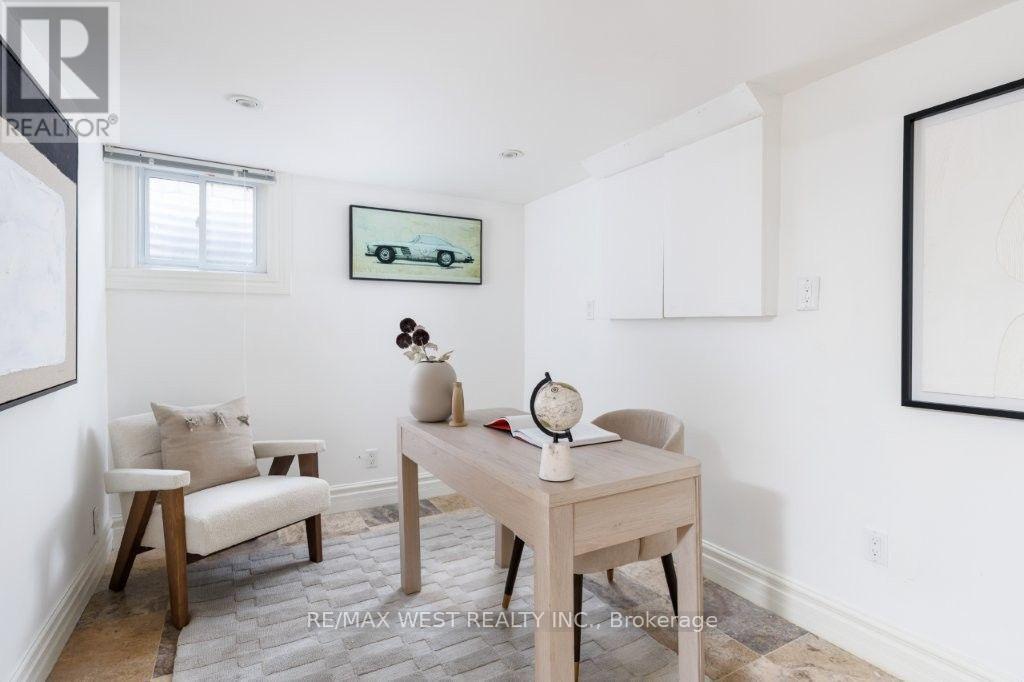 4653 DUNDAS STREET W - Image 24