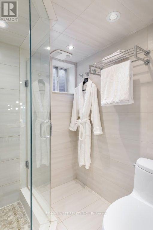 4653 DUNDAS STREET W - Image 26