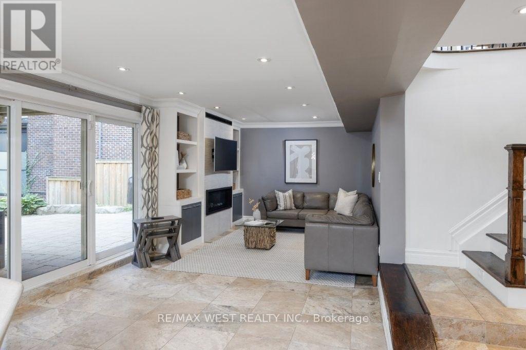 4653 DUNDAS STREET W - Image 27