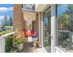 104 15165 Thrift Avenue, Surrey, BC V4B0C1 Photo 12