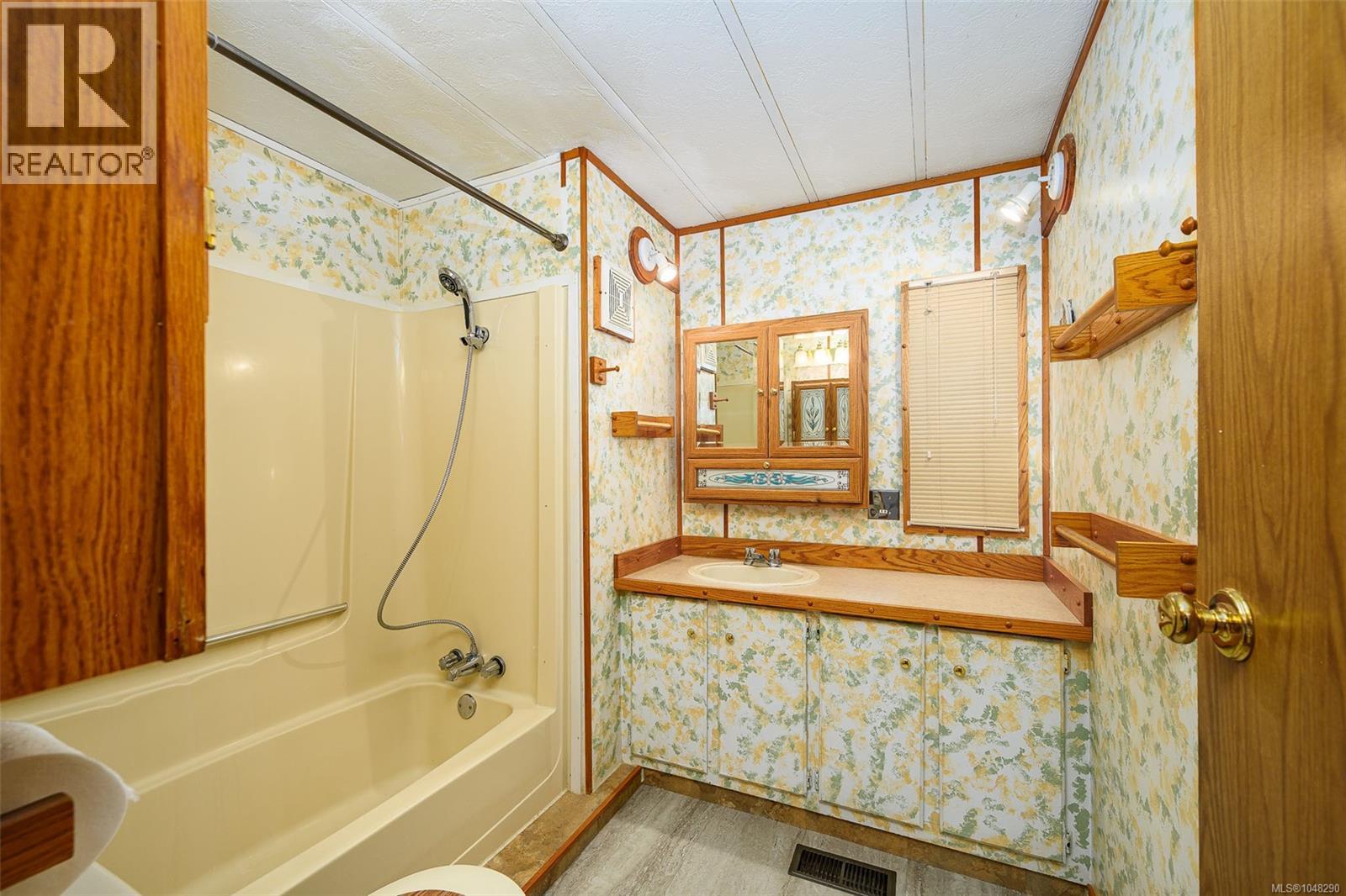 4034 Elk Dr - Image 10