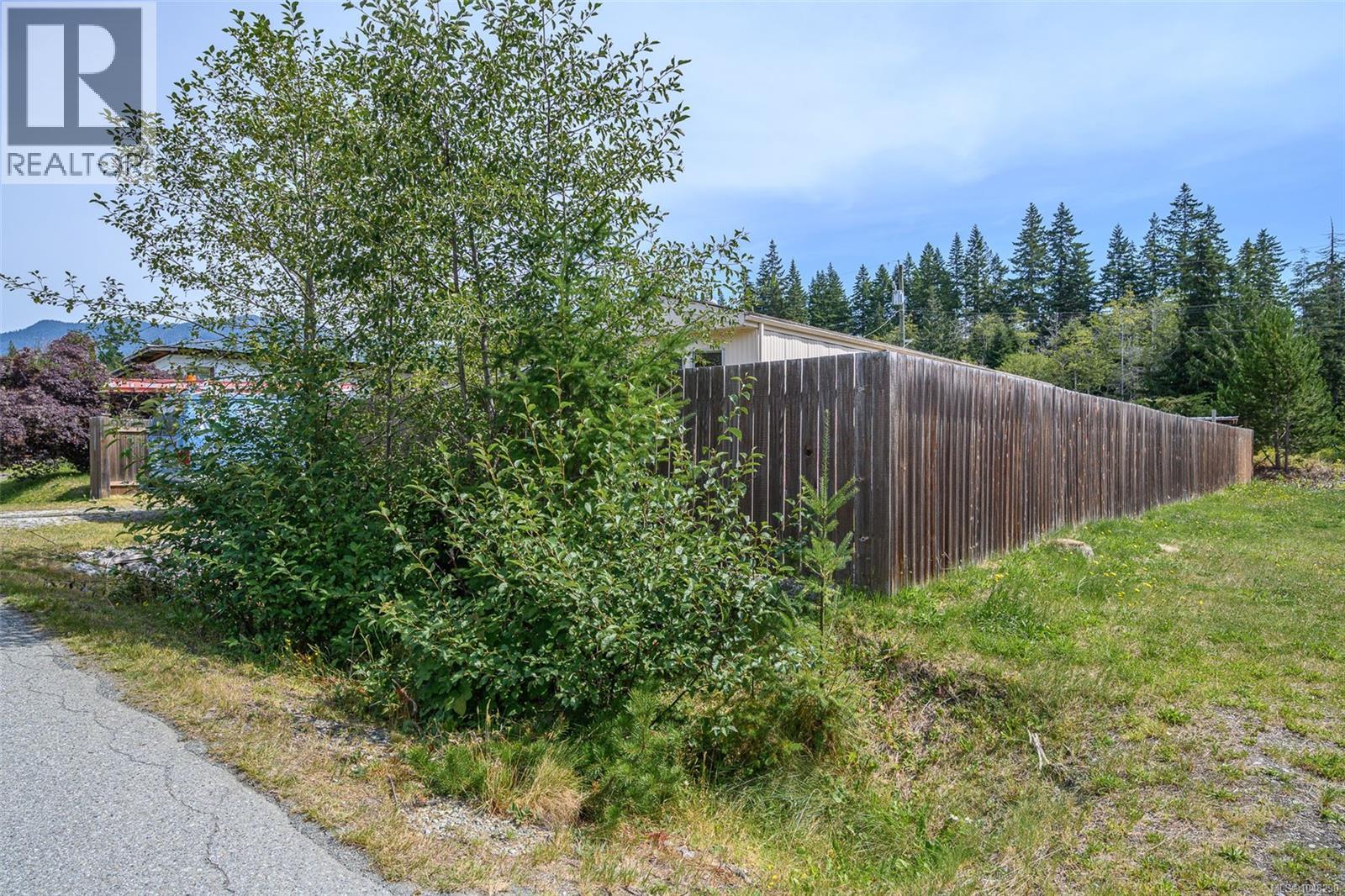 4034 Elk Dr - Image 23