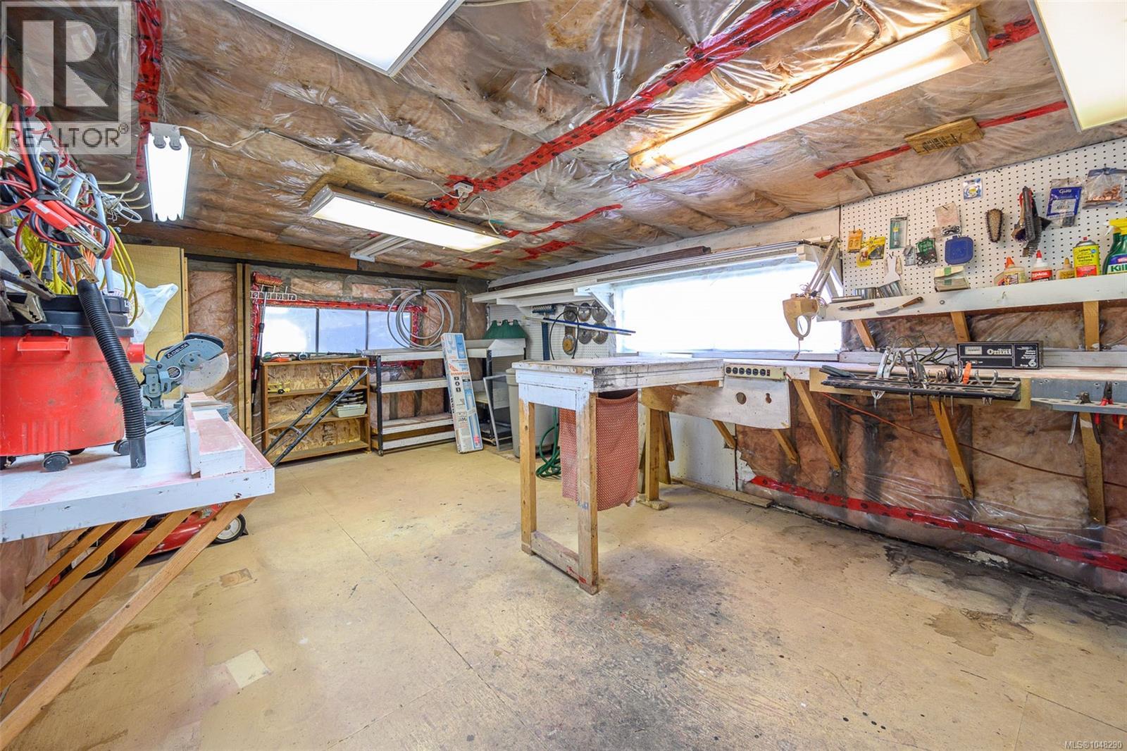 4034 Elk Dr - 33
