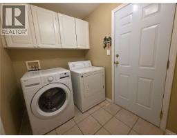 564 Hazelwood Pl, Qualicum Beach, BC V9K1A1 Photo 28