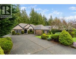 Entrance - 564 Hazelwood Pl, Qualicum Beach, BC V9K1A1 Photo 7
