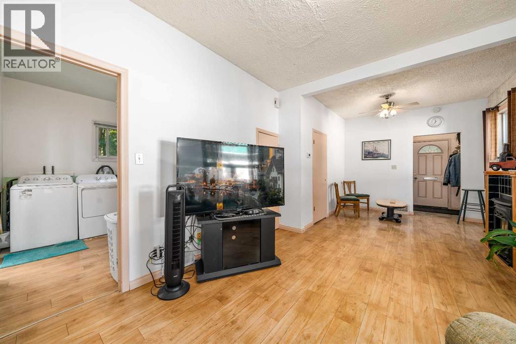 511B Maple Avenue SE - Image 11