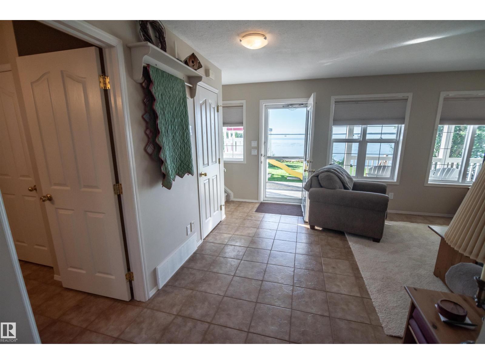 5309 51 AV - Image 39