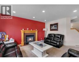 Bedroom - 133 Everwoods Close Sw, Calgary, AB T2Y5A6 Photo 9