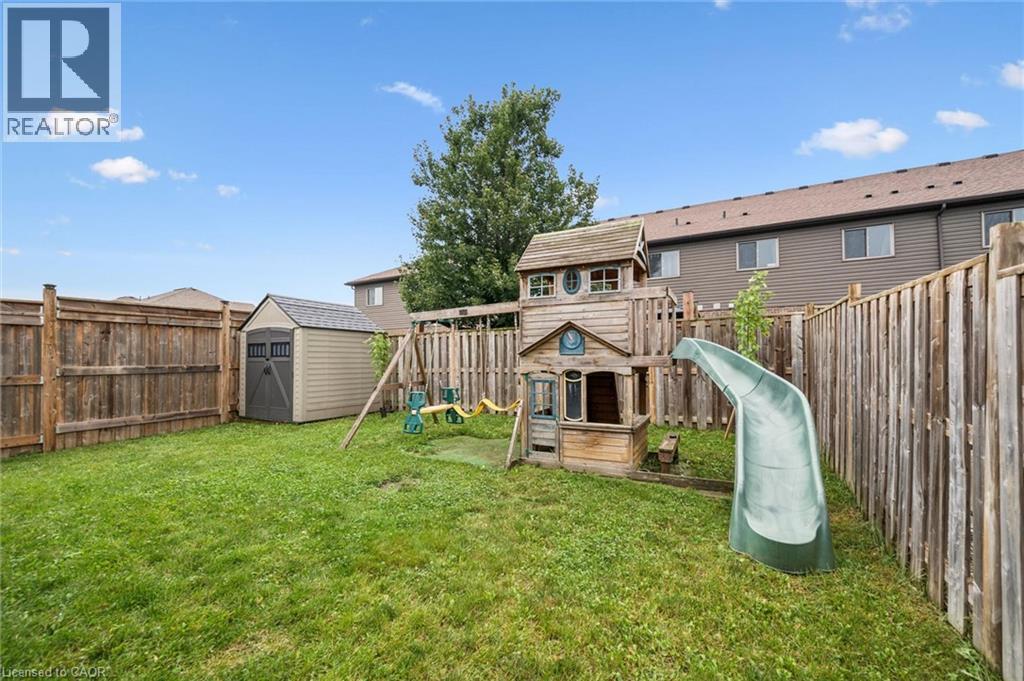 335 FINORO Crescent - 38