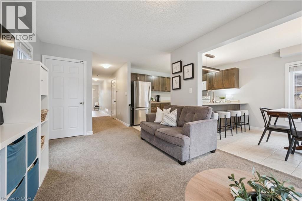 335 FINORO Crescent - 19