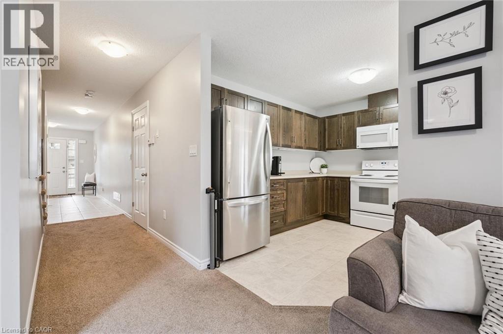 335 FINORO Crescent - Image 7