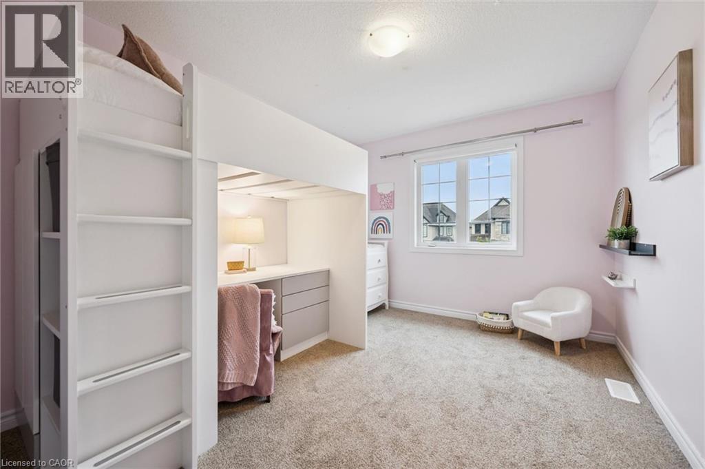 335 FINORO Crescent - Image 28