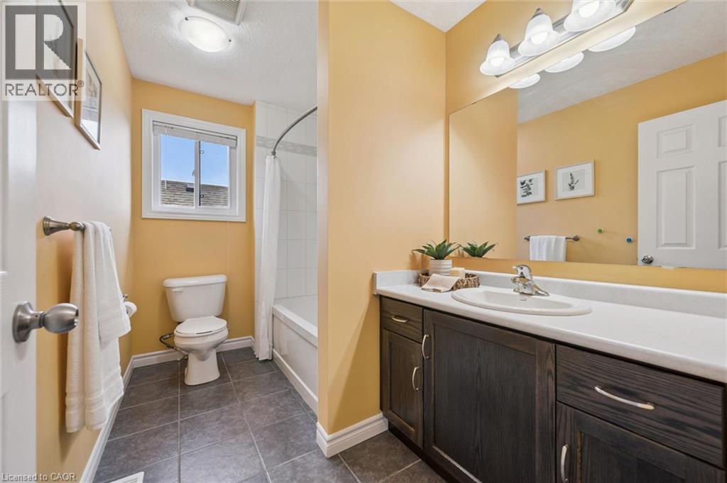 335 FINORO Crescent - 30