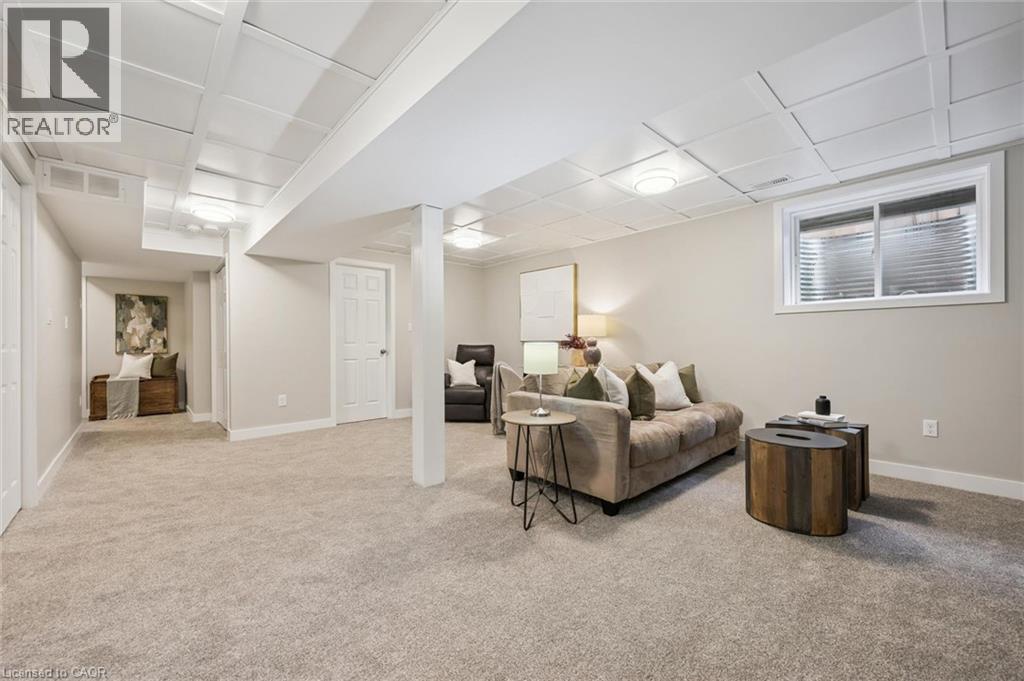 335 FINORO Crescent - Image 31