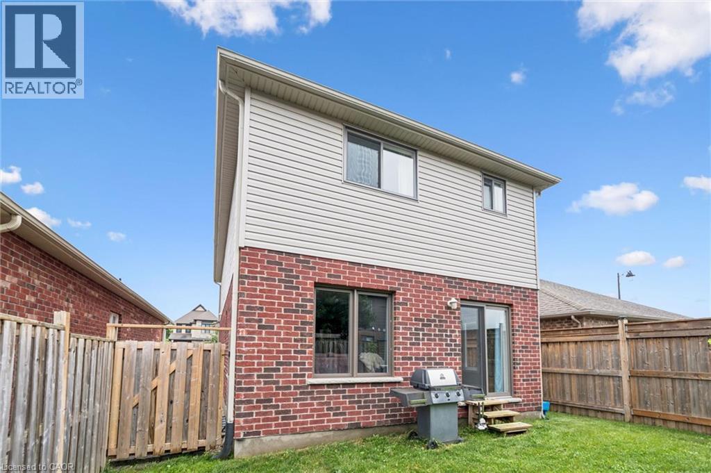 335 FINORO Crescent - 36