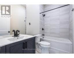 A - 728 Eleventh Avenue, Hamilton, ON L8T2K8 Photo 10
