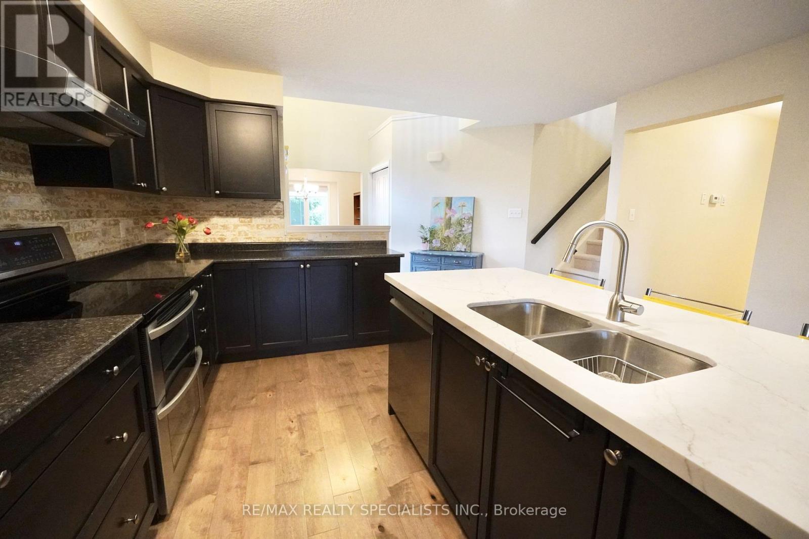 92 ABERDEEN STREET - Image 23
