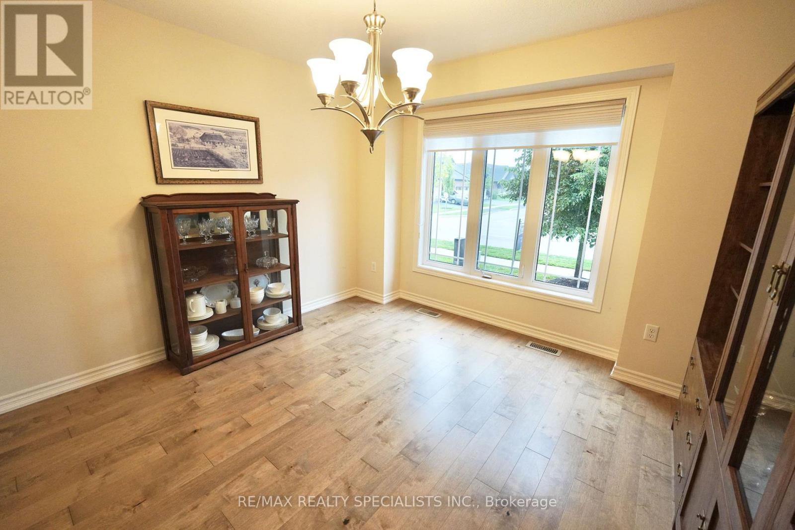 92 ABERDEEN STREET - Image 3