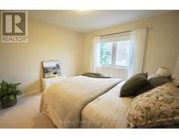 92 Aberdeen Street, Centre Wellington, ON N1M0B8 Photo 13